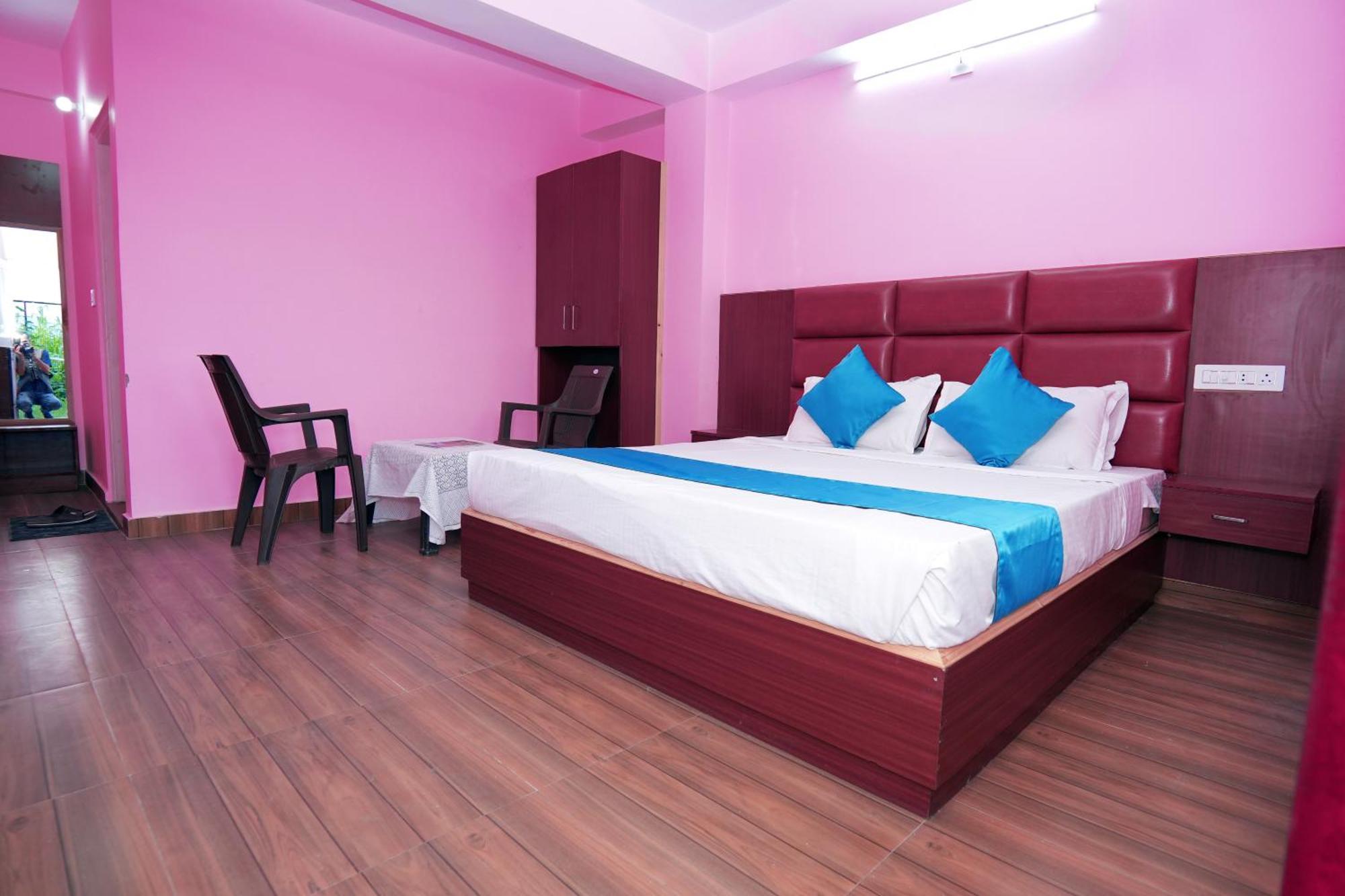 Shimla Hills Apartments 2Bhk Exteriér fotografie